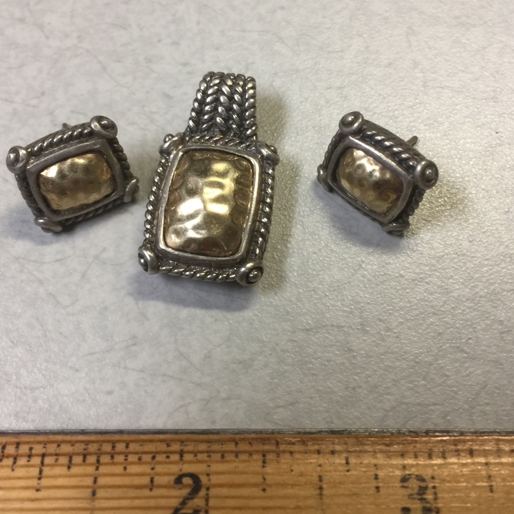 John Hardy look alike pendant and earrings